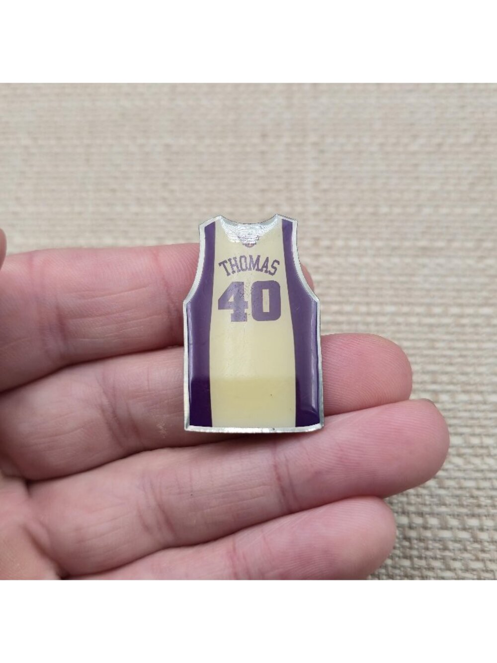 Kurt Thomas #40 Phoenix Suns Basketball Jersey Enamel Lapel Pin A8541
